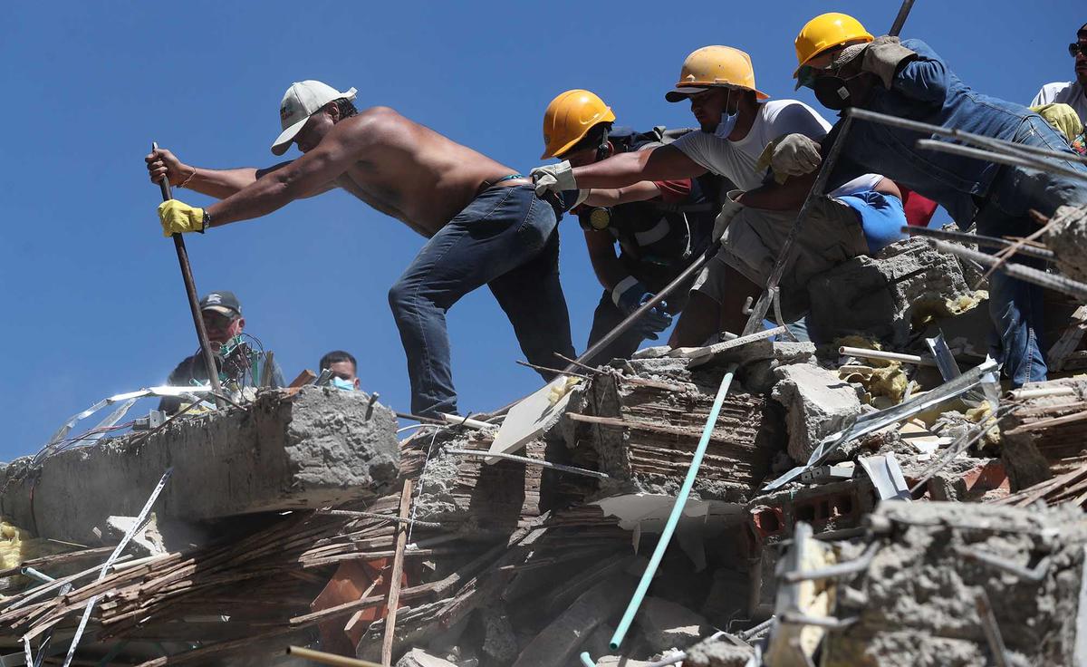 Gempa Magnitudo 7,4 Mengguncang Kolombia 132 Orang Tewas