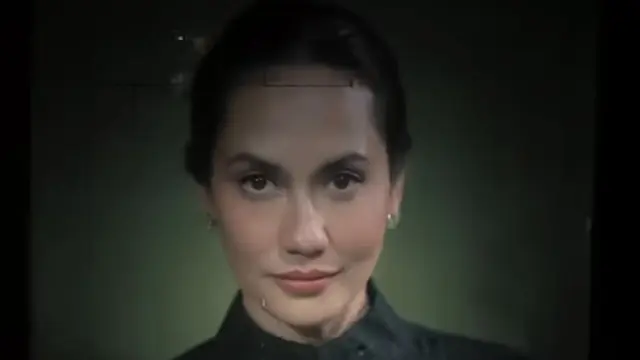 Pevita Pearce saat Wedding Anniversary pakai kebaya janggan. [@pevpearce]