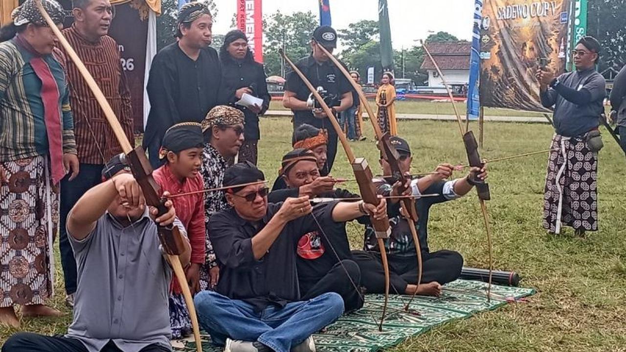 Jemparingan Banyumas: Bupati Sadewo Tekankan Peran Panahan Tradisional dalam Membentuk Karakter dan Menjaga Budaya