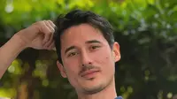 Status Pernikahan Nino Fernandez Dipertanyakan Usai Hadir Bersama Steffi Zamora di Pernikahan Luna Maya