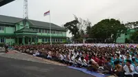 Ribuan warga Bengkulu salat minta hujan (Liputa6.com/ Yuliardi Hadjo Putro)