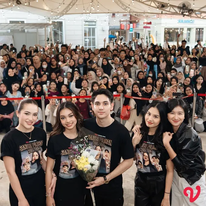 Cast Santri Pilihan Bunda (Instagram/vidiooriginals)