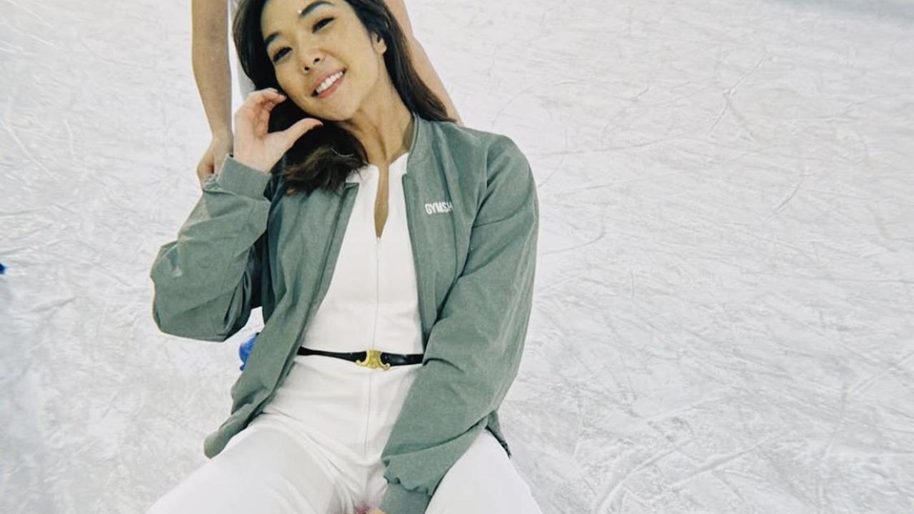 7 Potret Gisel dan Gempi Tunjukkan Kekompakan Saat Ice Skating, Begini Keseruannya!
