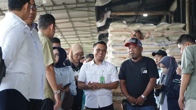 Deputi Bapanas Ketut Astawa sebut kenaikan harga beras di tingkat hilir masih wajar dan memberikan ruang keuntungan yang adil bagi petani di hulu. (Dok Bapanas)