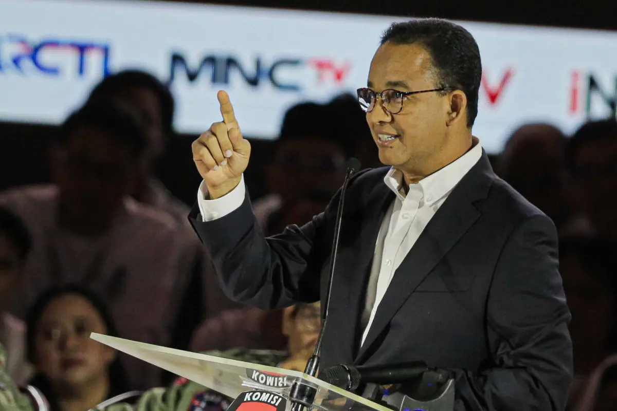 Calon Presiden saat Debat Ketiga Pemilu 2024