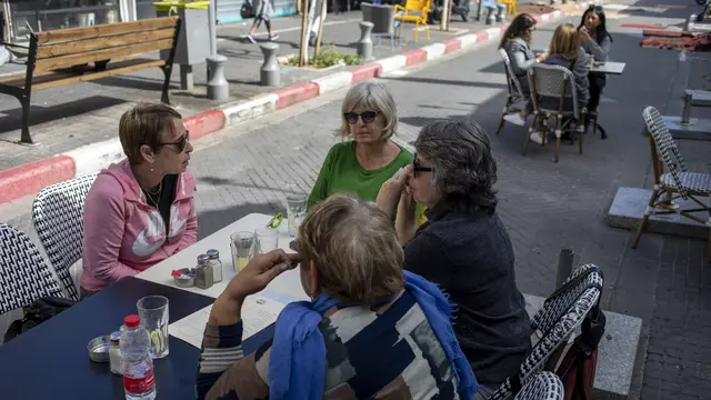 Potret Israel Buka Aktivitas Ekonomi Usai Longgarkan Karantina Covid-19