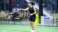 Olahraga padel sedang tren. Ketahui teknik dan beberapa hal lainnya untuk mengurangi risiko cedera. (Foto: Dok Nabila)