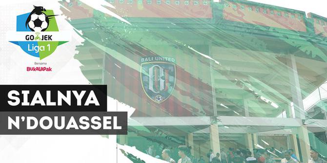 VIDEO: 2 Kesialan N'Douassel saat Persib Hadapi Bali United