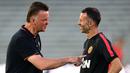 Ryan Giggs kini berstatus sebagai asisten manajer MU mendampingi Louis van Gaal sejak 19 Mei 2014. Bukan tidak mungkin dirinya akan menjadi suksesor dari Van Gaal. (AFP/Frederic J Brown)
