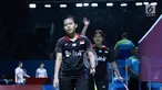 Ganda putri Indonesia, Siti F S Ramadhanti/Agatha Imanuela usai melawan Misaki Matsumoto/Ayaka Takahashi (Jepang) di 16 besar Indonesia Open 2018, Jakarta, Kamis (5/7). Imanuela/Ramadhantikalah 17-21 21-12 21-11. (Liputan6.com/Helmi Fithriansyah)