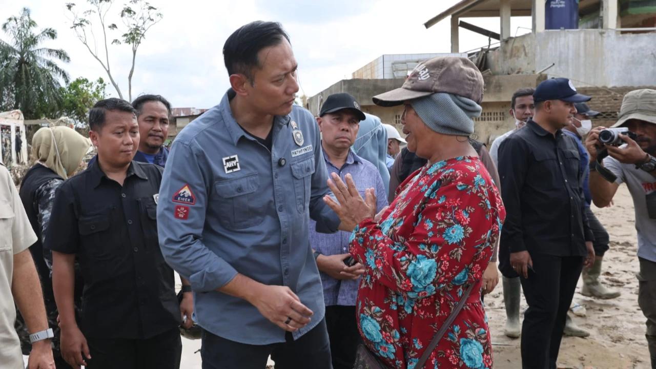 Tinjau Dampak Bencana di Kota Lintang Bawah, Menko AHY Maksimalkan Kinerja Kementerian PU dan PKP
