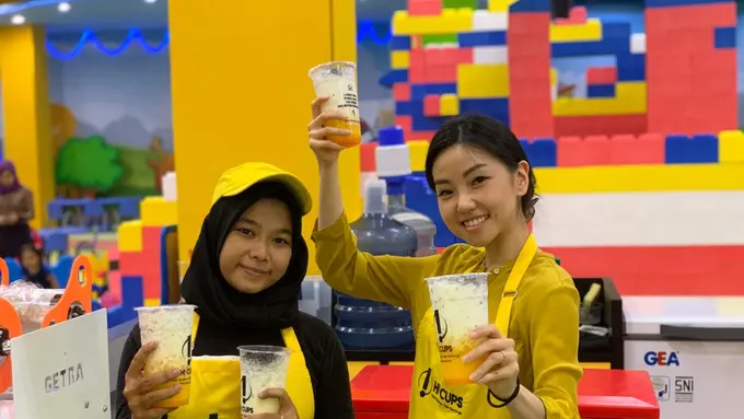 Minuman Kekinian H! Cups
