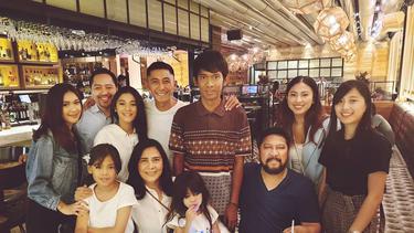 Lydia Kandou Dan Jamal Mirdad Tetap Kompak Meski Telah Resmi Cerai News Entertainment Fimela Com