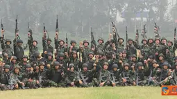 Citizen6, China: Latma Sharp Knife Ke - 2 tahun 2012, antara Kopassus TNI dengan Special Force China, diantaranya Reaksi Cepat Pistol di Pangkalan Latihan Terpadu Jinan China, Senin (9/7). (Pengirim: Badarudin Bakri).