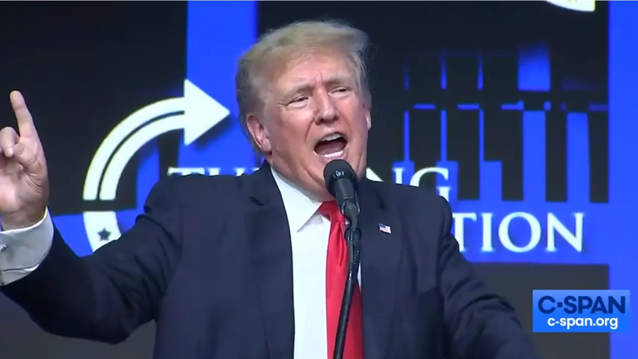 Mantan Presiden AS Donald Trump di acara Turning Point USA Student Action Summit di Phoenix, Arizona.