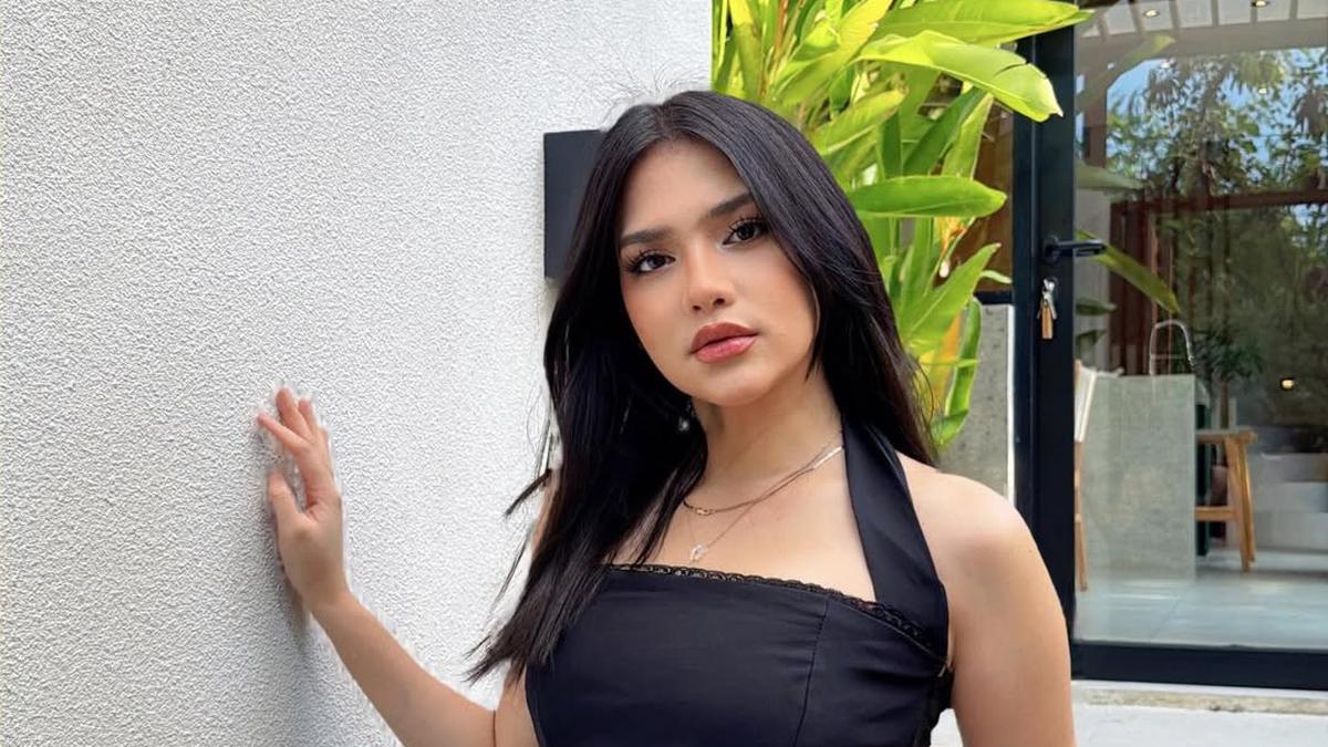 Davina Karamoy Syuting Film Andai Waktu Bisa Diulang Kembali, Akui Ogah Mengulang Masa Lalu