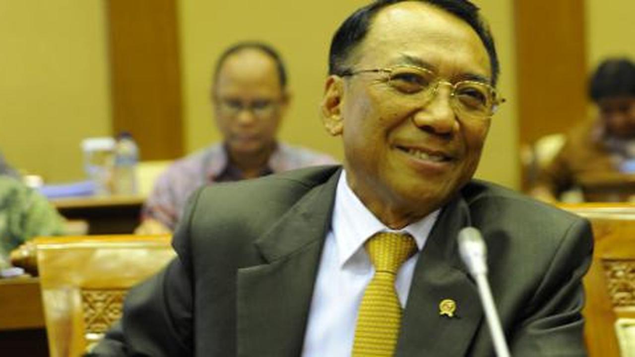 Jero Wacik akan evaluasi soal rangkap jabatannya di SK Migas