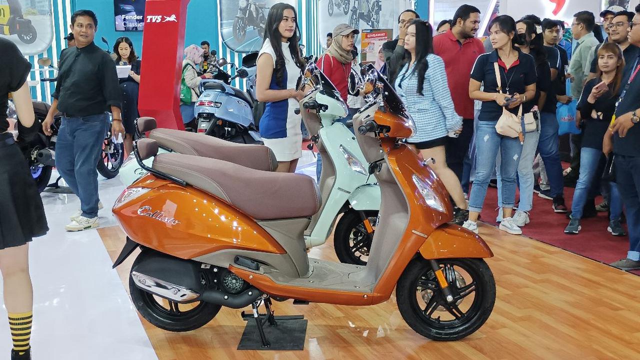 Dikendarai, TVS Callisto menawarkan kenyamanan, irit BBM, berbagai pilihan warna, dan bodi yang kokoh