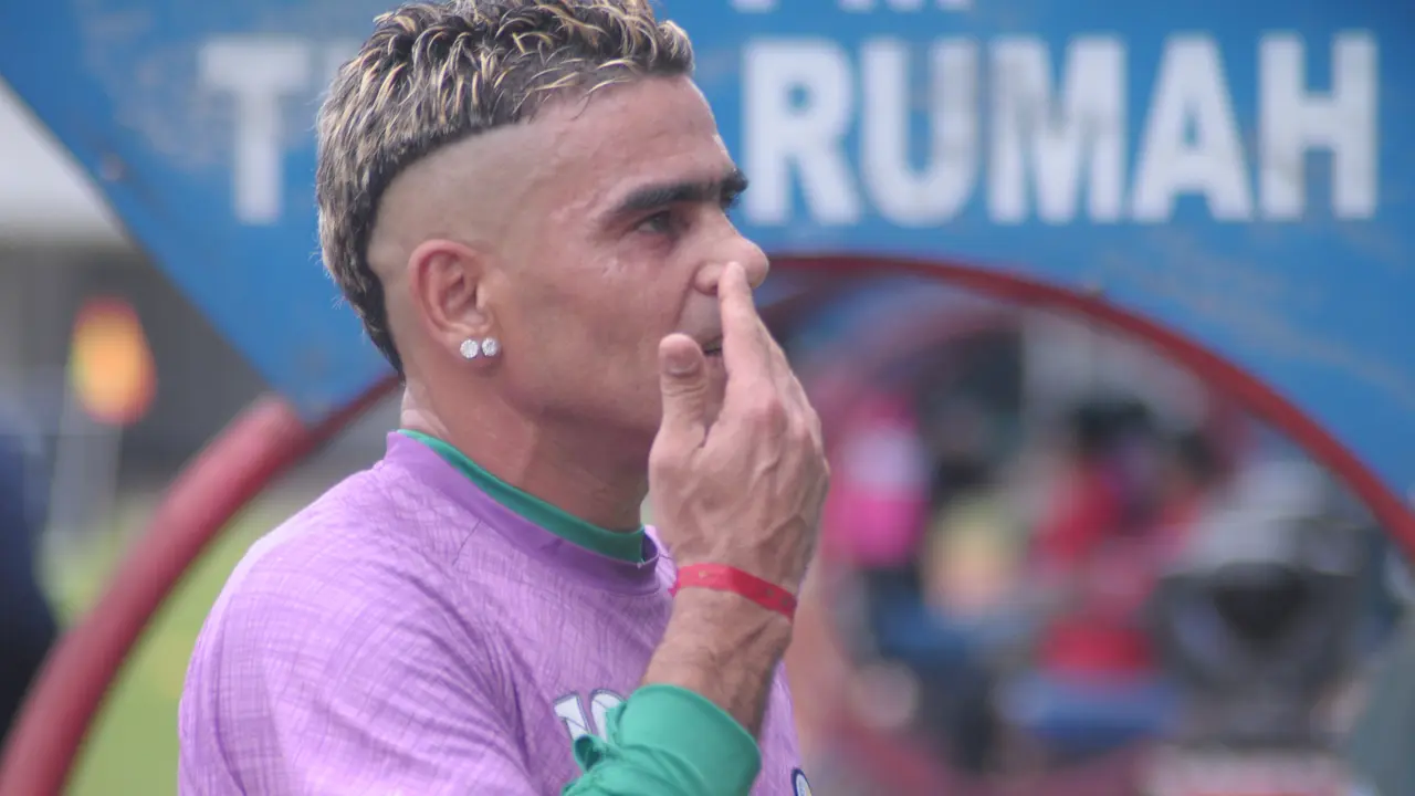 Pemain PSS Sleman, Cristian Gonzales