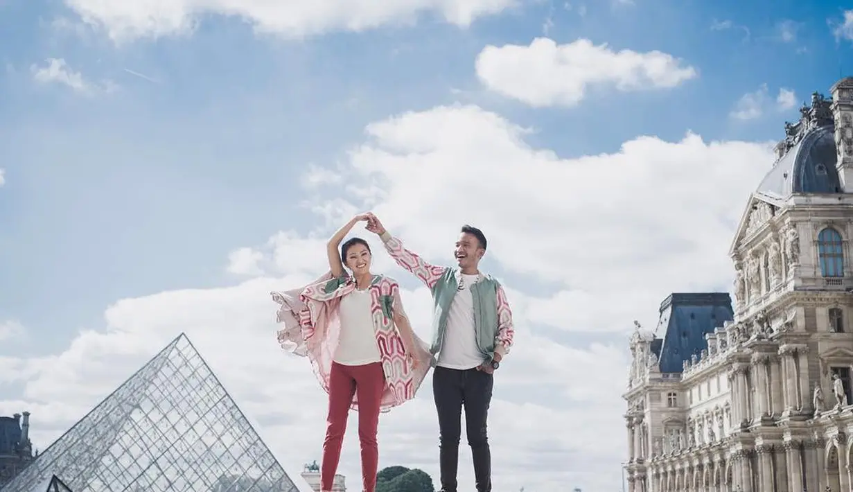 Ruben Onsu dan Sarwendah