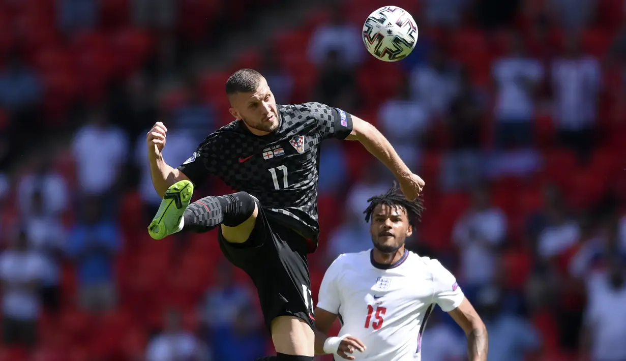 Ante Rebic. Striker Timnas Kroasia berusia 27 tahun ini tampil saat kalah 0-1 dari Inggris, 13 Juni 2021. Pada Euro 2016 ia tidak tampil karena tidak masuk skuat. (Foto: AP/Pool/Laurence Griffiths)