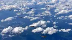 Jet tempur Angkatan Udara AS F-35 dan jet tempur F-15 Korea Selatan (Korsel) terbang di atas Semenanjung Korea, Korea Selatan (31/8). Angkatan udara AS dan Korsel menggelar latihan bersama di di atas Semenanjung Korea.(South Korea Defense Ministry via AP)