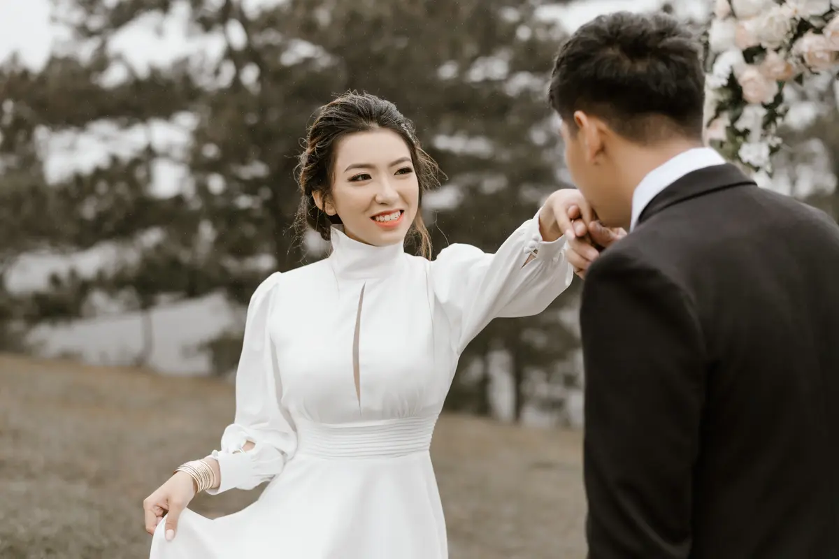 menikah pasangan cinta