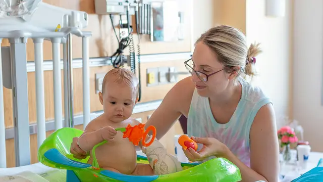 Langkah-Langkah Memandikan Bayi