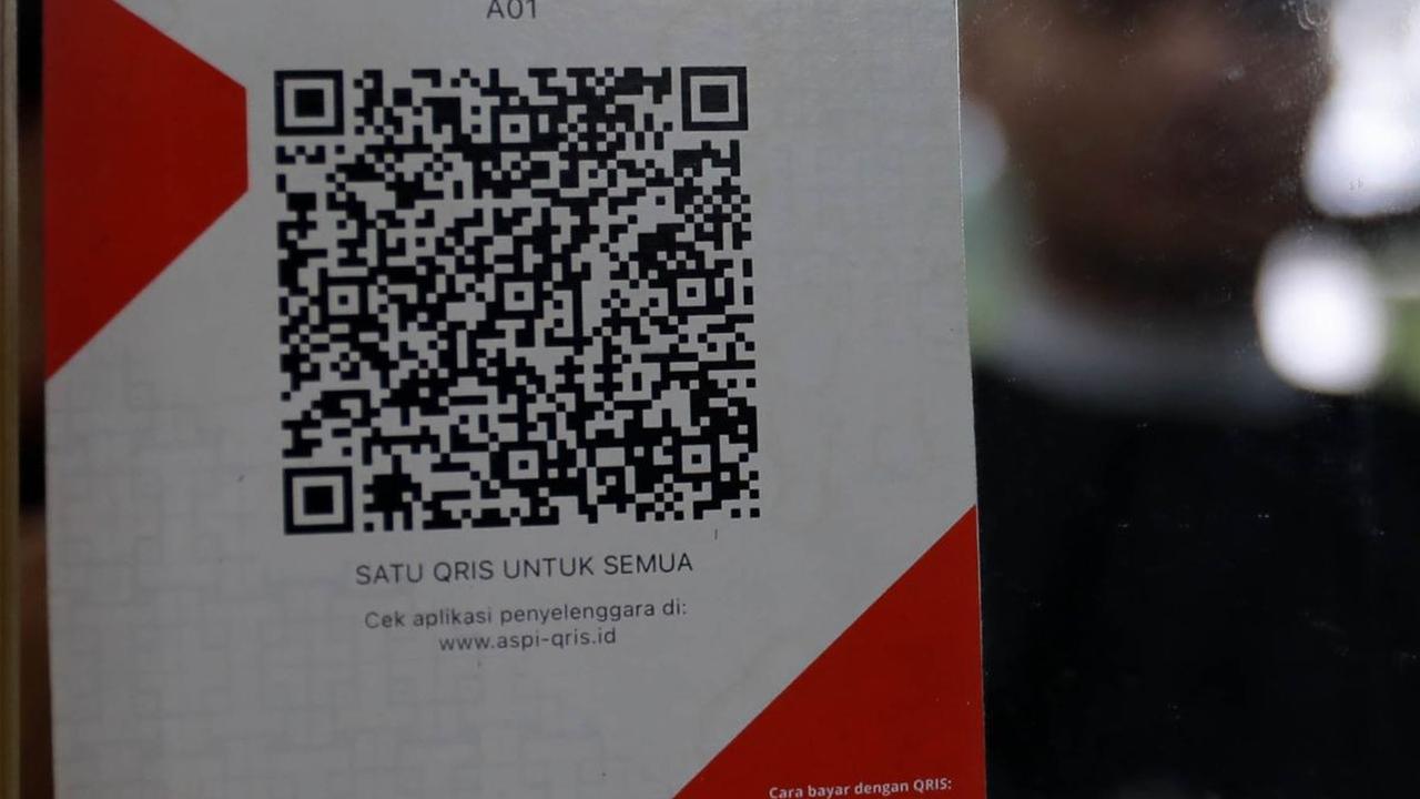 Kebijakan penyesuaian MDR itu pun sangat membuat para pedagang usaha mikro resah lantaran uang yang diterima nantinya tak sesuai dengan pendapatan.