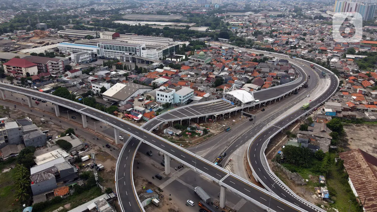 FOTO: Pandangan Udara Jalan Tol Dalam Kota Kelapa Gading - Pulo Gebang