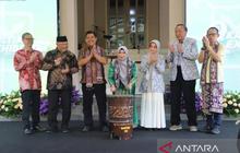 Tahukah Anda Filosofi Wastra Kaltim? Pemprov Pamerkan Produk Unggulan Daerah di TMII