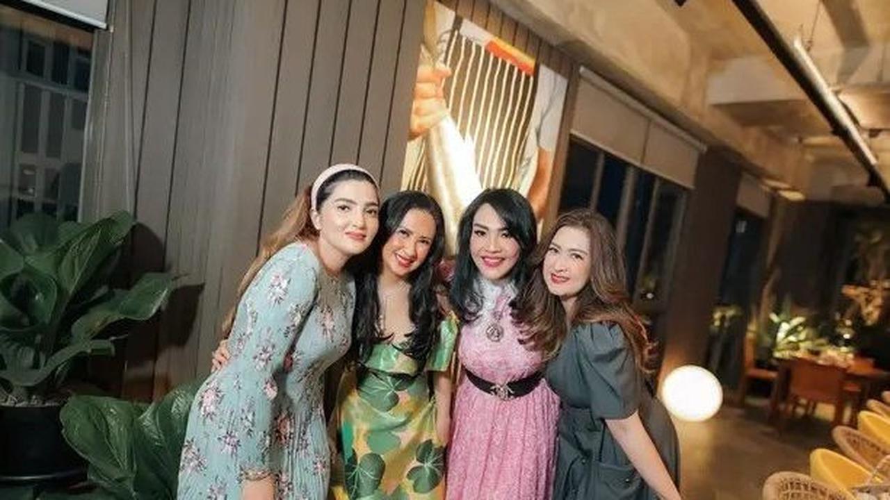 2. Ulang Tahun Bareng Sahabat Tercinta