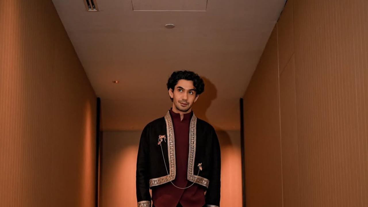 Reza Rahadian Tuliskan Surat Ucapan Terima Kasih di Hari Ulang Tahun untuk Keluarga, Sahabat dan Fans