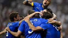 Juventus berhasil melaju ke final Liga Champions setelah menahan imbang Real Madrid 1-1 di leg kedua semifinal Liga Champions yang berlangsung di Stadion Santiago Bernabeu, Madrid, Spanyol. Rabu (13/5). (AFP PHOTO/DANI POZO) 