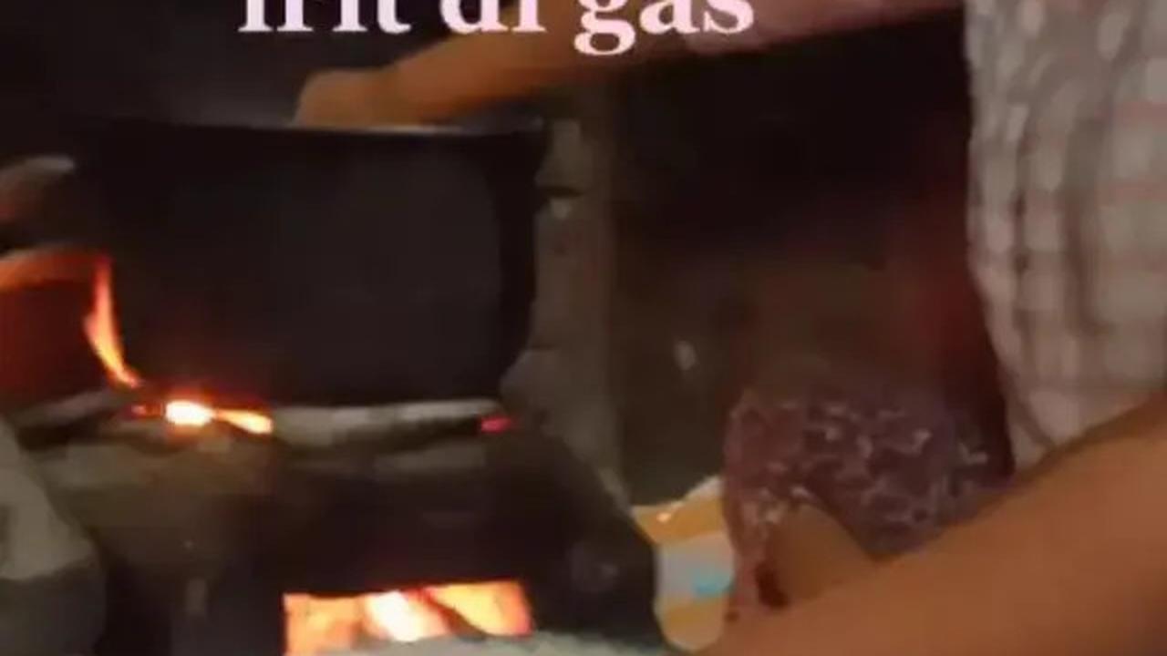 Cara Mencetak Bakso Lebih Cepat dan Bulat Sempurna Tanpa Sendok