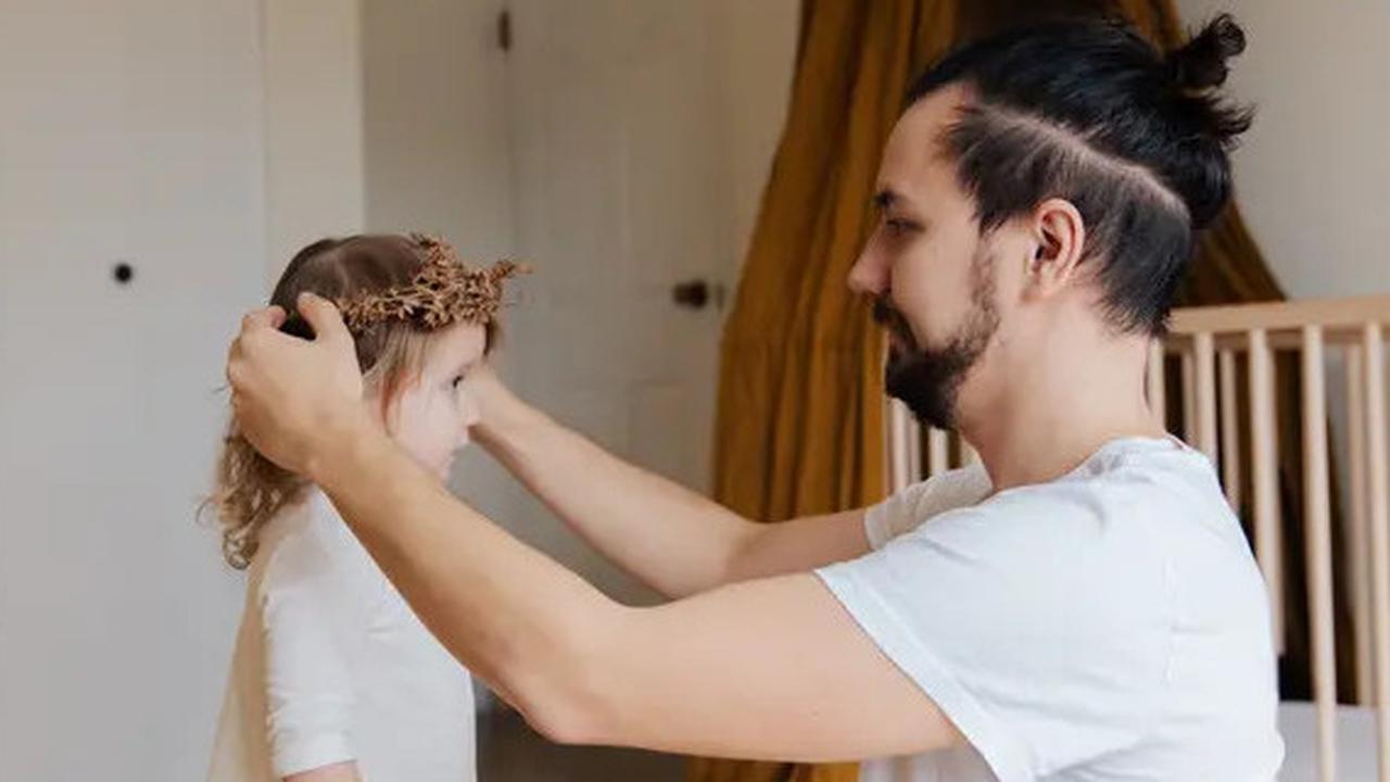 Asal-Usul Hari Ayah 12 November dan Alasan Mengapa Peran Ayah Sering Terabaikan