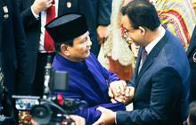 VIDEO: Anies Baswedan Berdiri Sampai Dua Kali Beri Hormat ke Presiden Prabowo di MPR/DPR