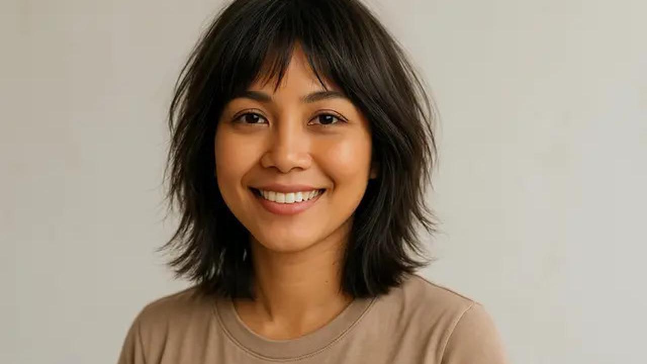 10 Model Rambut Shaggy Layer Ibu-Ibu 2025 agar Terlihat Natural Muda, Cocok untuk Segala Usia