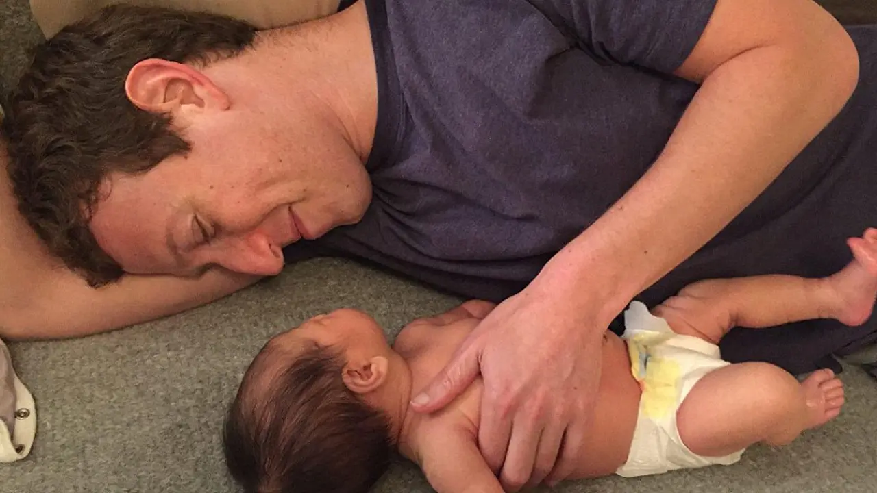 20151209-Mark Zuckerberg-Dailymail