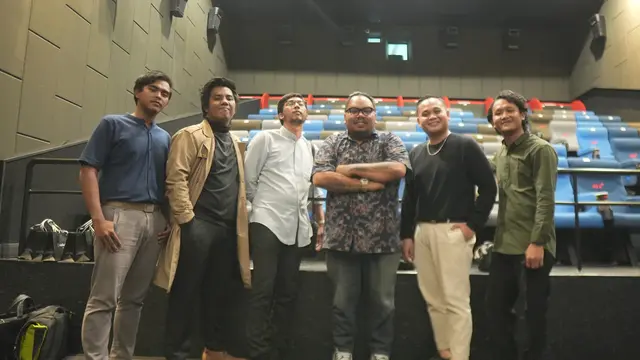 [Fimela] Film Salma Jatuh Cinta