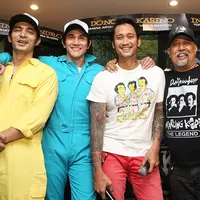 “Ada musibah yang dialami pasti sedih. Ketika dia pulang, hal pertama pasti bahagia, mensyukuri nikmat Allah. Saya pukul dia sekali, saya peluk dia, yang pasti dia tau maksud saya. Saya sayang semua," tandas Indro Warkop. (Bambang E.Ros/Bintang.com)