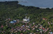FOTO: Penampakan Terkini Masjid Rahmatullah yang Tetap Kokoh Saat Dihantam Tsunami Aceh 20 Tahun Lalu