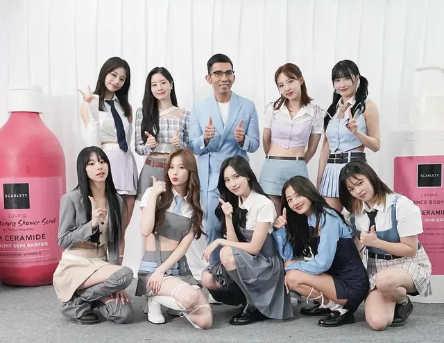 Indra Herlambang dan Artis Kpop, Twice (Sumber: Instagram/indraherlambang)