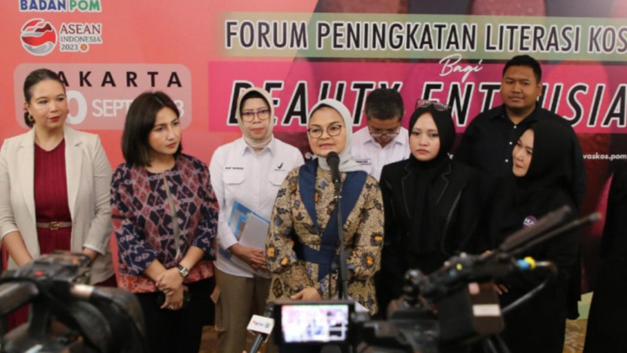 100 Beauty Enthusiast Serap Literasi Soal Kosmetik Aman dari BPOM