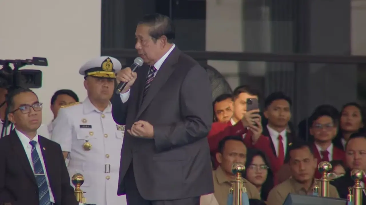 Presiden keenam RI Susilo Bambang Yudhoyono (SBY) menghadiri peresmian Kampus Bhineka Tunggal Ika, Universitas Pertahanan (Unhan) di Bogor, Jawa Barat, Rabu (11/6/2025).