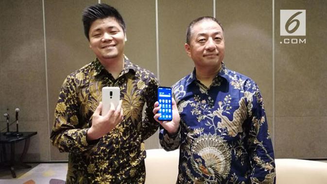 Country Manager Indonesia dan Vietnam, Deen, dan Overseas President Meizu, Guo. Liputan6.com/ Andina Librianty