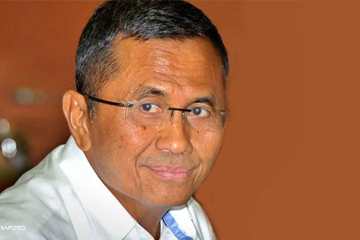 dahlan-iskan-pupuk-140211b.jpg