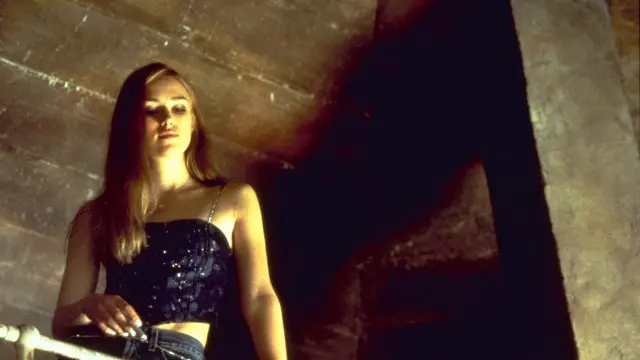7 Film Hollywood Ini Umbar Adegan Topless Aktris di Bawah Umur
