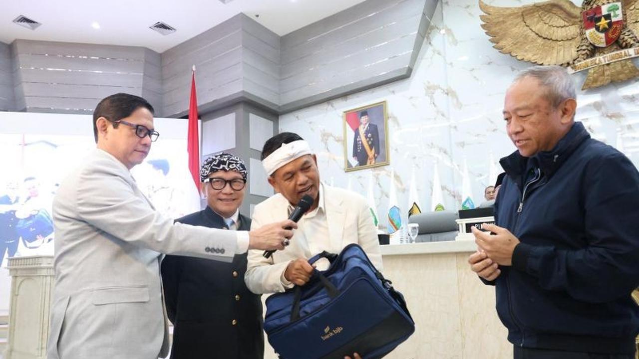 Dedi Mulyadi Wujudkan Janji Bonus Rp1 Miliar untuk Persib, Sumber Dana dari Penjualan Sapi Pribadi