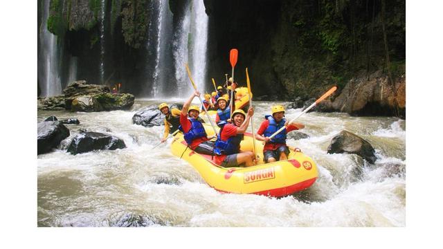 5 Wisata Arung Jeram di Jawa Timur, Siap Menguji ...